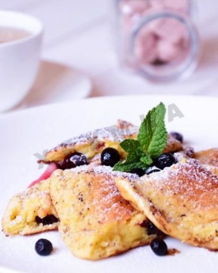 Рецепт сладкого творожного омлета