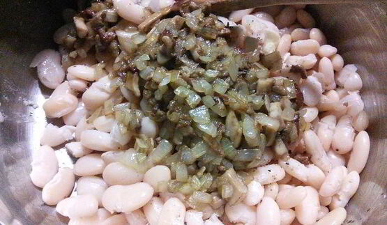 фасолевый паштет с грибами