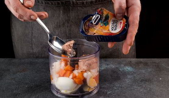 нежный паштет из печени трески