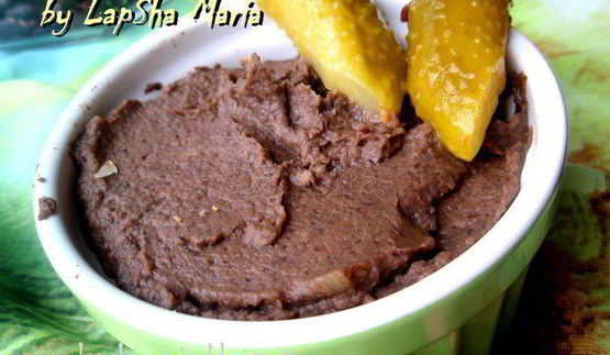 паштет из фасоли с грибами