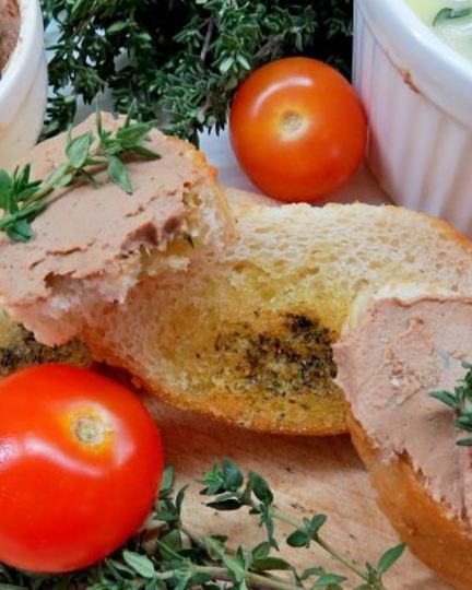 Рецепт паштета из куриный печени с тимьяном