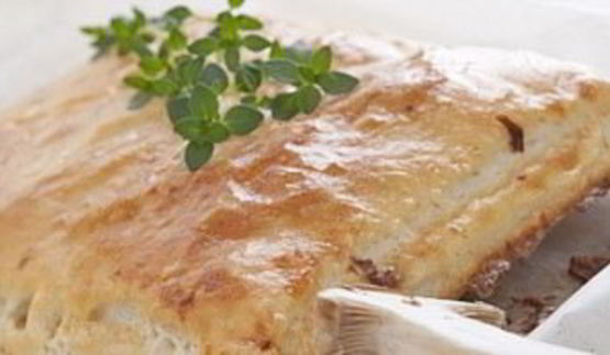 паштет из телятины и грибов в слоеном тесте