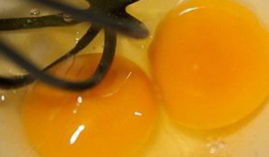 паштет из телятины и грибов в слоеном тесте