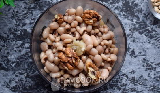 постный паштет из фасоли с грибами