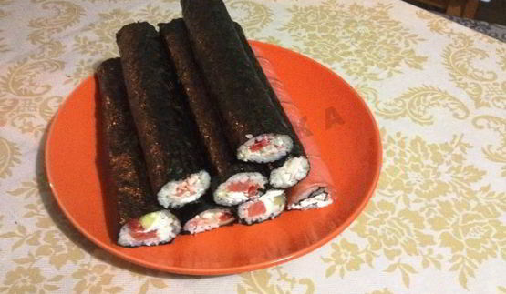 нигири суши и роллы