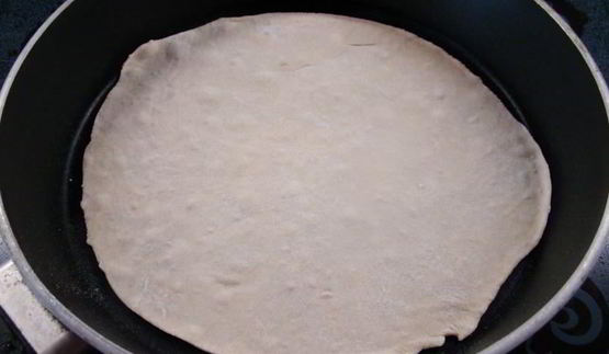 постные домашние роллы