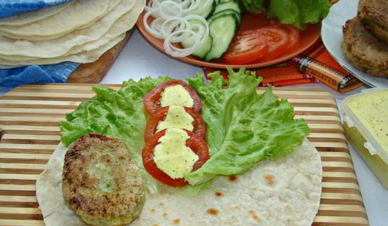 постные домашние роллы