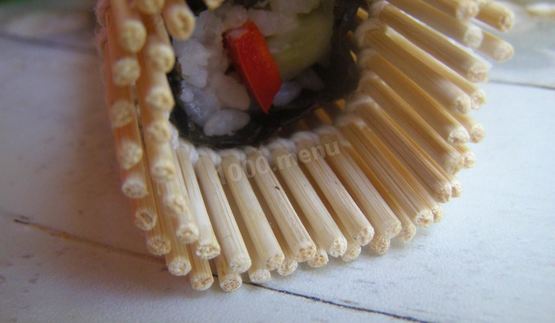 постные роллы с огурцом