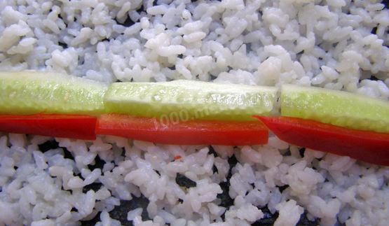 постные роллы с огурцом