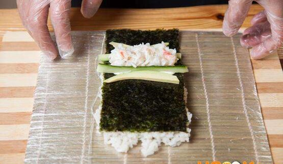 роллы радуга