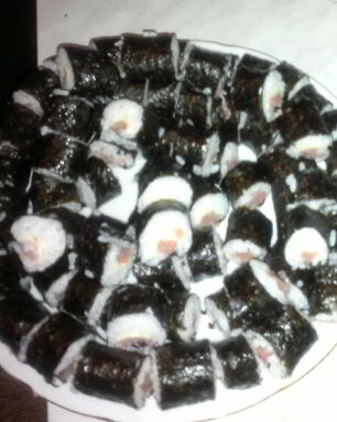 Роллы с лососем