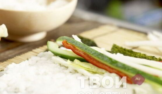 роллы с огурцом