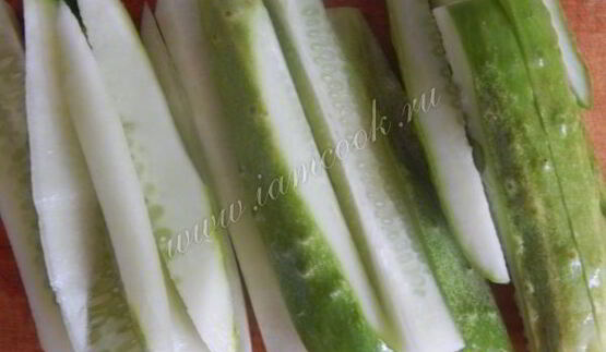 роллы с семгой и огурцом