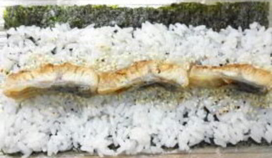 роллы с угрем