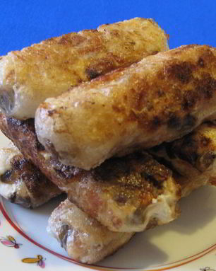 Спринг-роллы с курицей, грибами и сливочным сыром