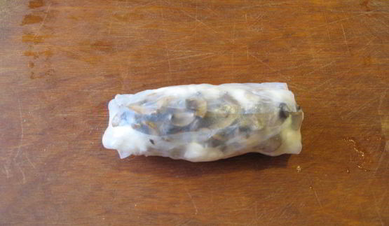 спринг-роллы с курицей, грибами и сливочным сыром