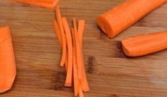 спринг-роллы с лососем