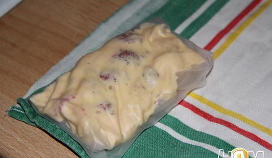 спринг-роллы с творогом, клубникой и бананом