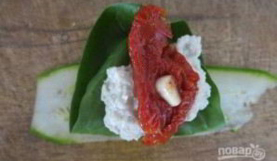 быстрые рулетики с цуккини