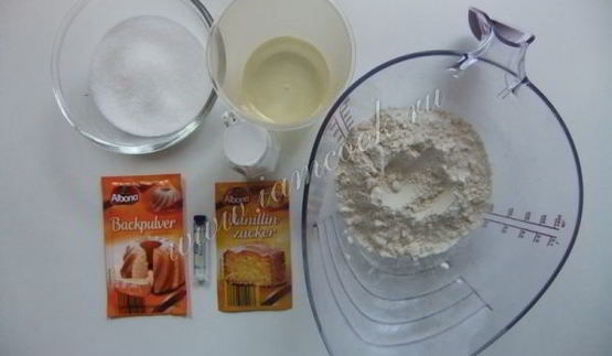 маковый рулет с крошкой