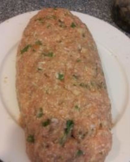 Рецепт мясного рулета фаршированного баклажанами и сыром