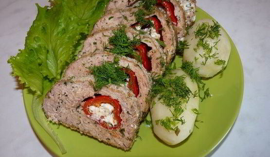 мясной рулет с брынзой