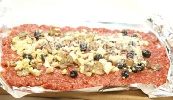 мясной рулет с грибами