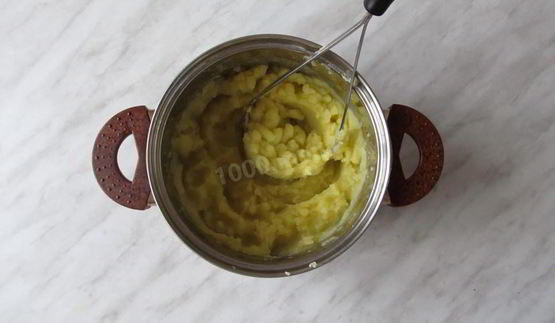 мясной рулет с овощами