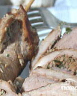 Мясные рулетики с ореховой начинкой