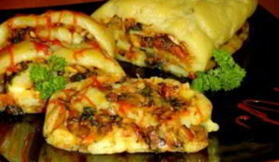 рулет из картофельного пюре