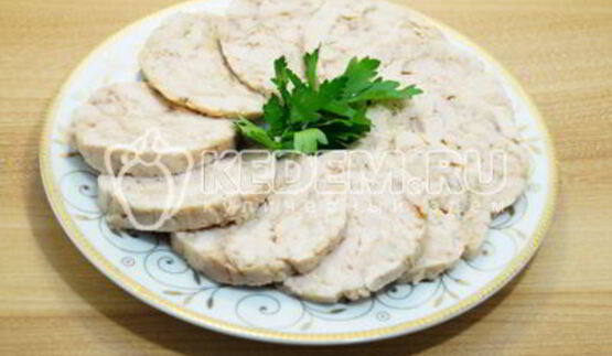 рулет из курицы деликатесный