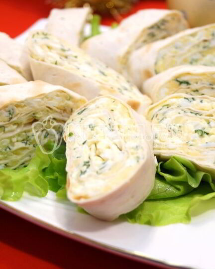 Рецепт рулета из лаваша с сыром