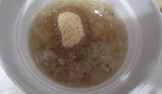 рулет куриный луковый