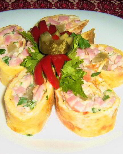 Рецепт рулета с ветчиной