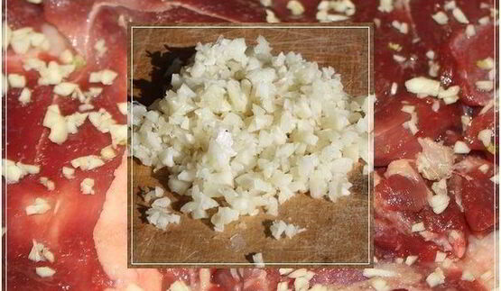 рулет с яблоками и черносливом