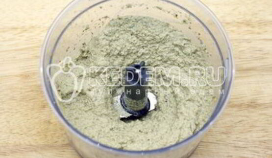 рулетики из баклажанов с орехами