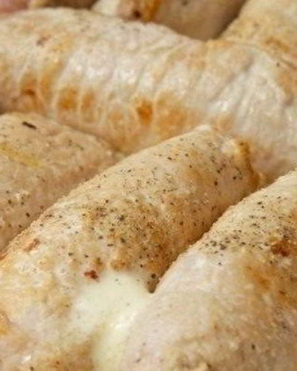 Рецепт свиных рулетиков с грибами и сыром
