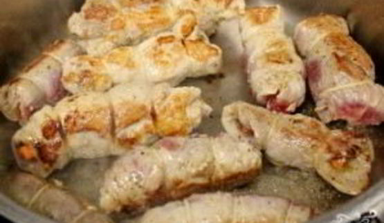 свиные рулетики с начинкой