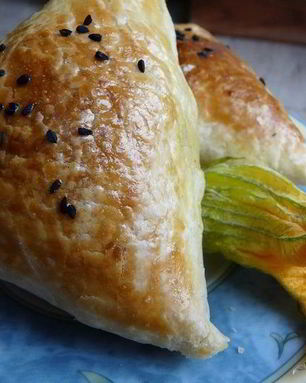 Слоеная самса с тыквой