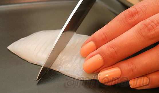 нигири-суши с кальмаром