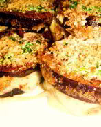 Сэндвич из баклажанов с сыром в хрустящей панировке