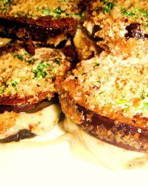 Сэндвич из баклажанов с сыром в хрустящей панировке