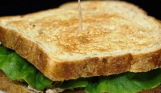 сэндвичи с салатом из тунца