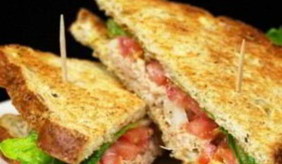 сэндвичи с салатом из тунца