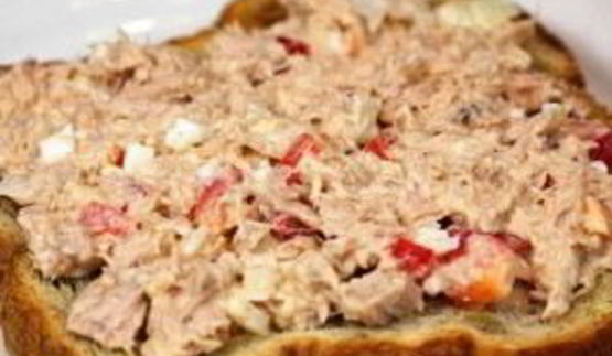 сэндвичи с салатом из тунца