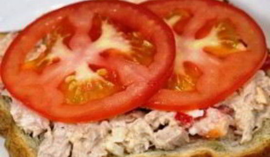 сэндвичи с салатом из тунца