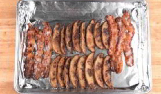 сэндвичи с яйцом и беконом