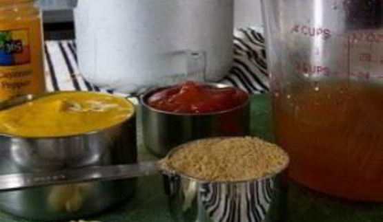 сэндвичи со свининой, жареной в пиве с овощами