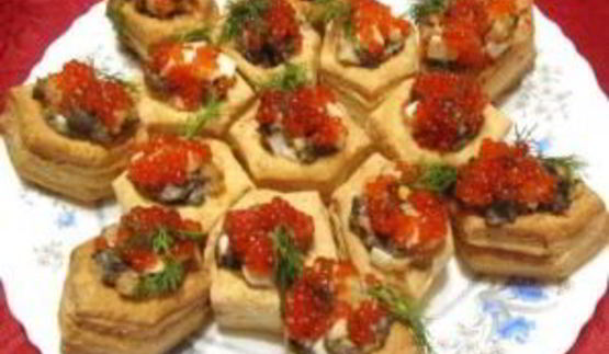 тарталетки с грибами и креветками