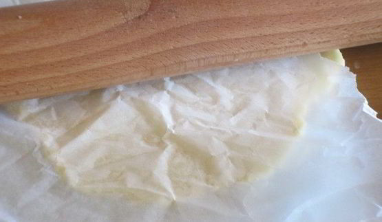 тарталетки с клубникой и белым шоколадом